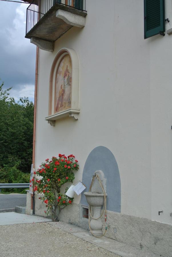 Al Rost B&B ルイーノ エクステリア 写真